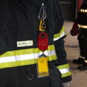 Firefighter accuntability tags